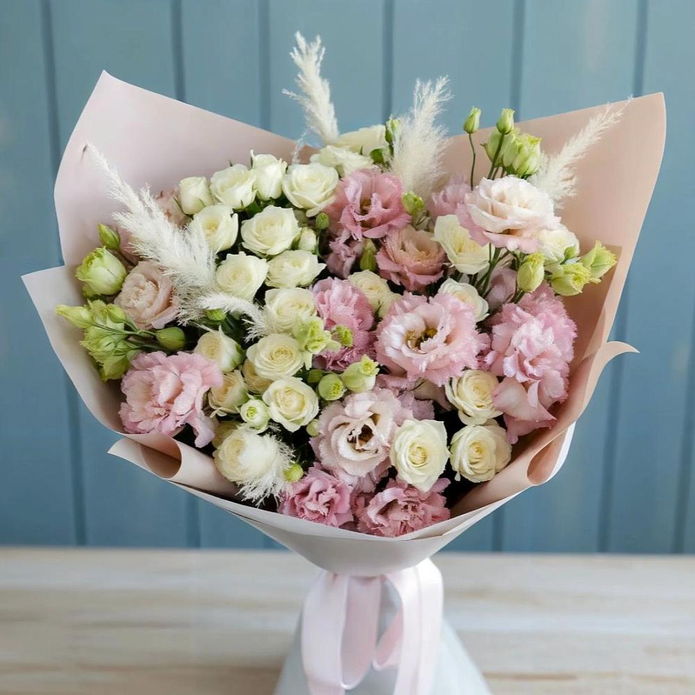 Букет цветов из: Альстромерии и Розы в Успенском