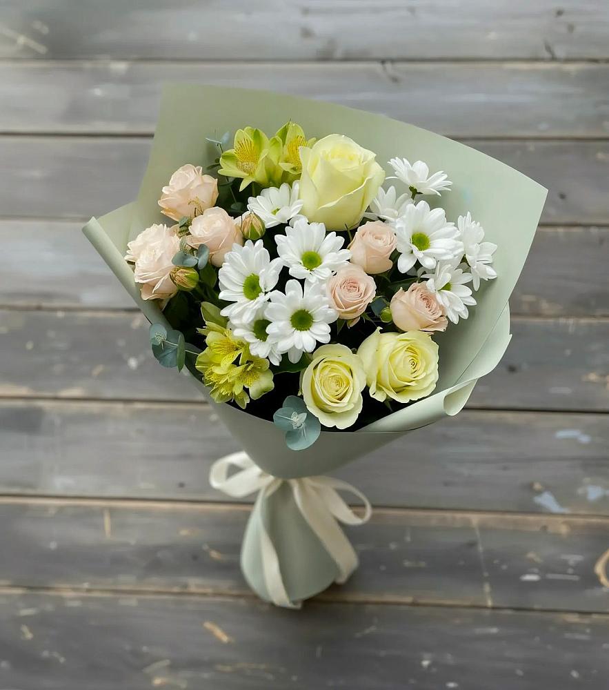 Букет цветов из: Альстромерии, Розы и Хризантемы в Успенском