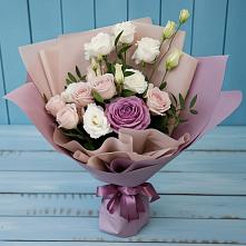 Букет цветов из:  Розы и Лизиантусы в Успенском
