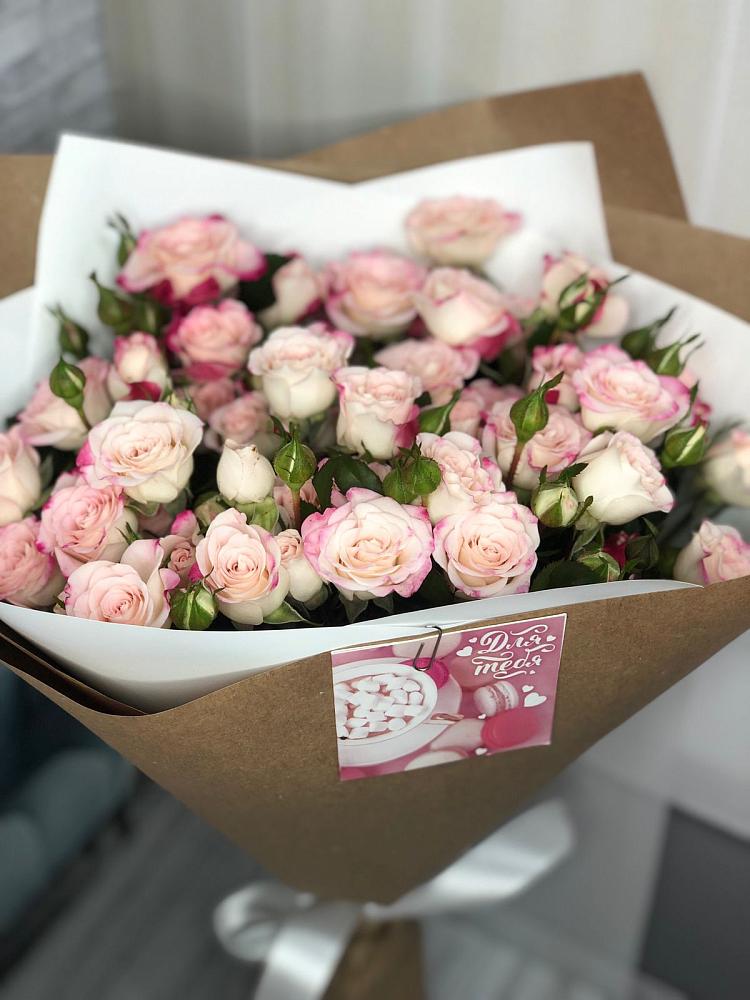 Букет цветов из: Розы в Успенском