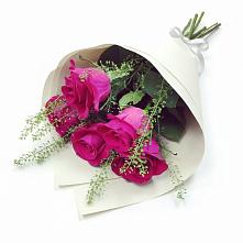Букет цветов из:  Розы в Успенском