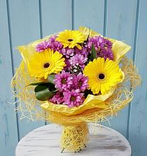 Букет цветов из:  Хризантемы и Герберы в Успенском