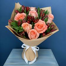 Букет цветов из:  Розы и Альстромерии #REPLACE_PRED# Успенском