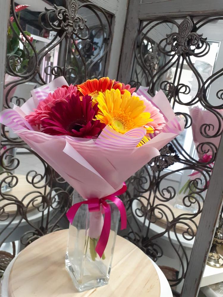 Букет цветов из: Герберы в Успенском