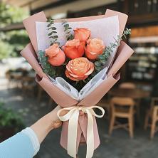 Букет цветов из:  Розы в Успенском