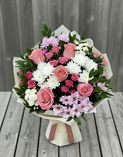 Букет цветов из:  Альстромерии, Гвоздики, Розы и Хризантемы в Успенском