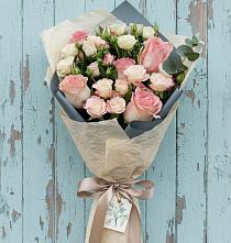 Букет цветов из:  Розы в Успенском